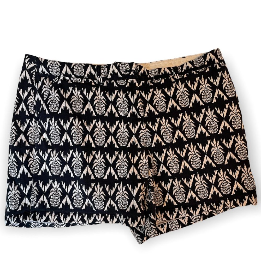 Women's Crown and Ivy Pineapple Shorts Size 18W